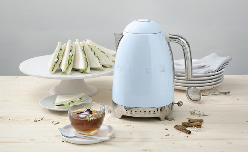 bouilloire-smeg-petit-electromenager