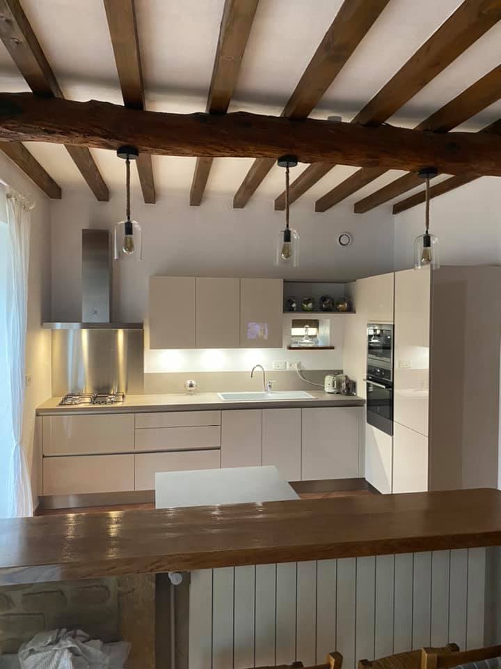 cuisine-beige-rose-ouverte-orgeval