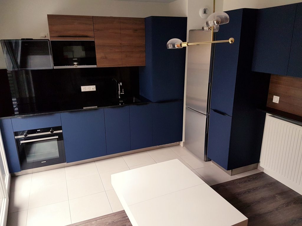 petite-cuisine-fonctionnelle-bleue-vincennes