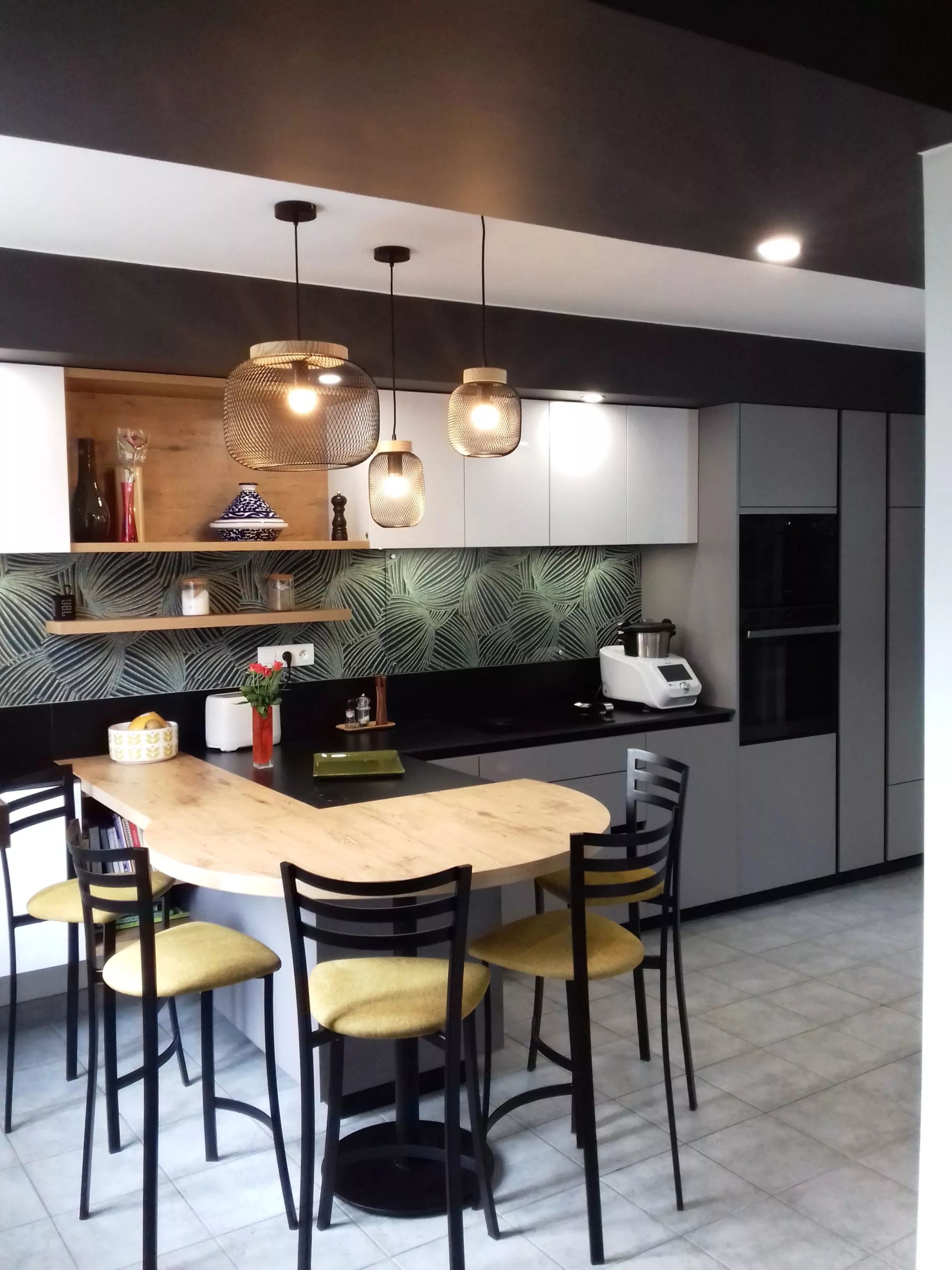 Cuisine moderne, minimaliste et végétale - Réalisation Arthur Bonnet Angers (49)