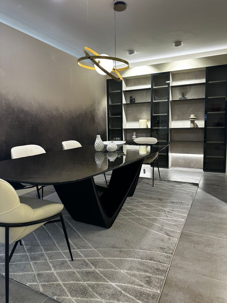 table-design-contemporain-arthur-bonnet-cannes