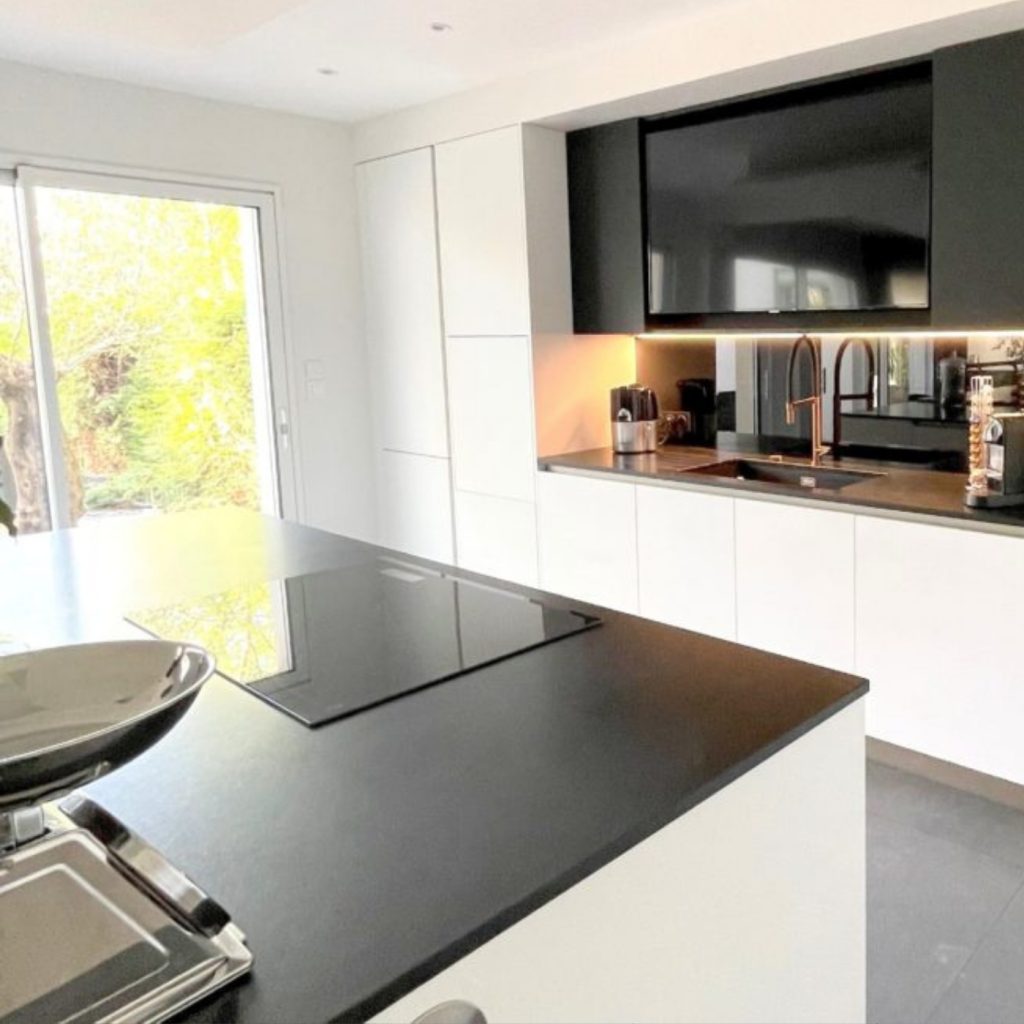 cuisine-blanche-sans-poignees-rennes