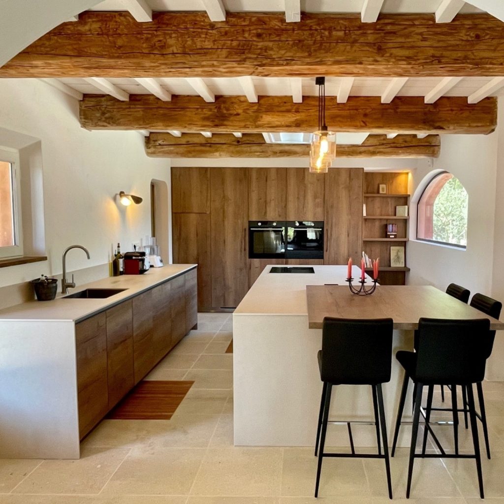 cuisine-bois-rustique-blanc-avignon