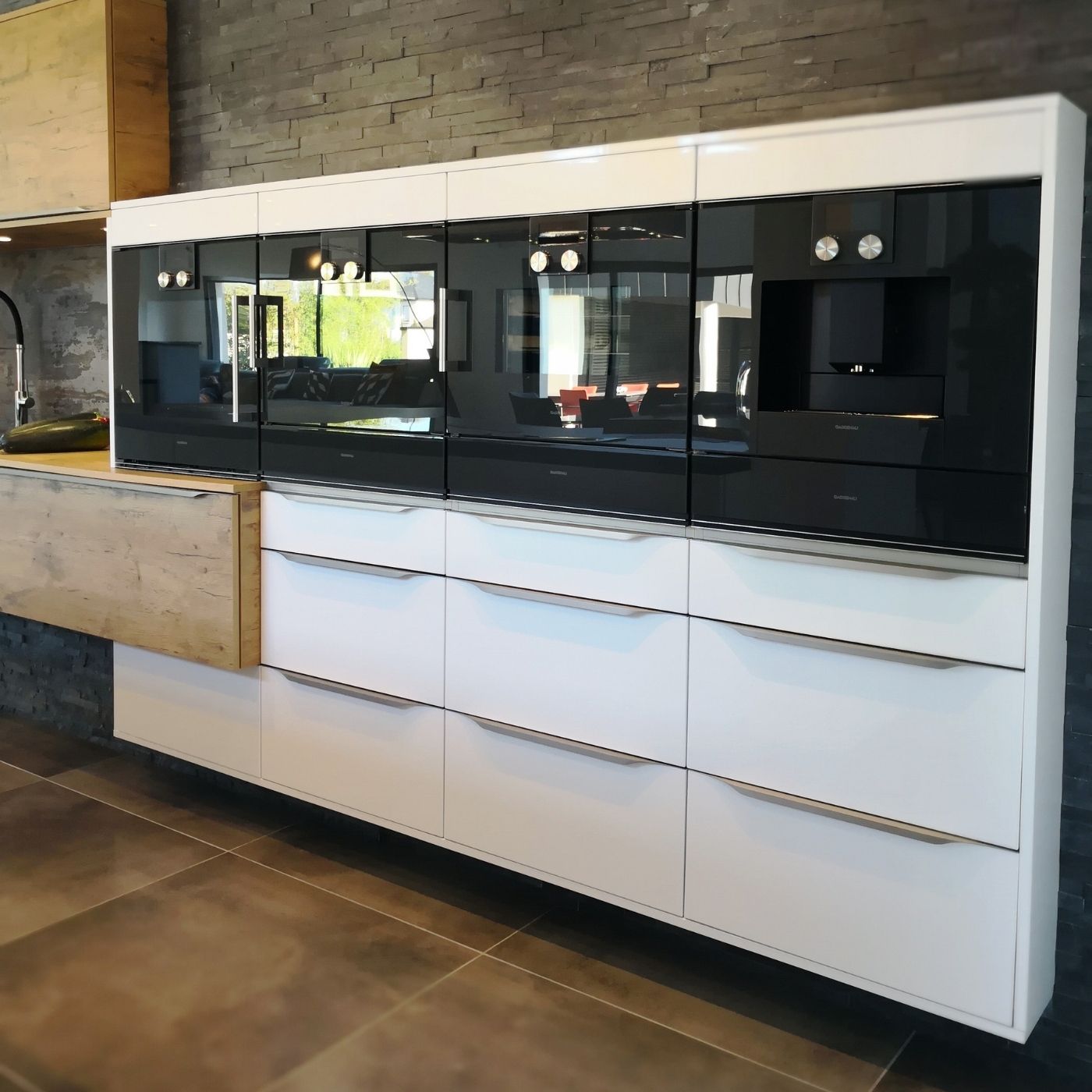 GRANDE CUISINE BLANCHE ET BOIS MODERNE DESIGN