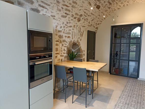 Aménager une cuisine fermée : 3 conseils pour un agencement optimal