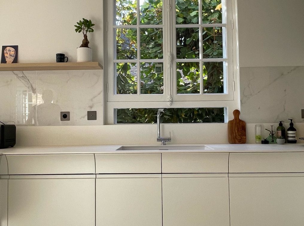 CUISINE BLANCHE ELEGANTE EN U