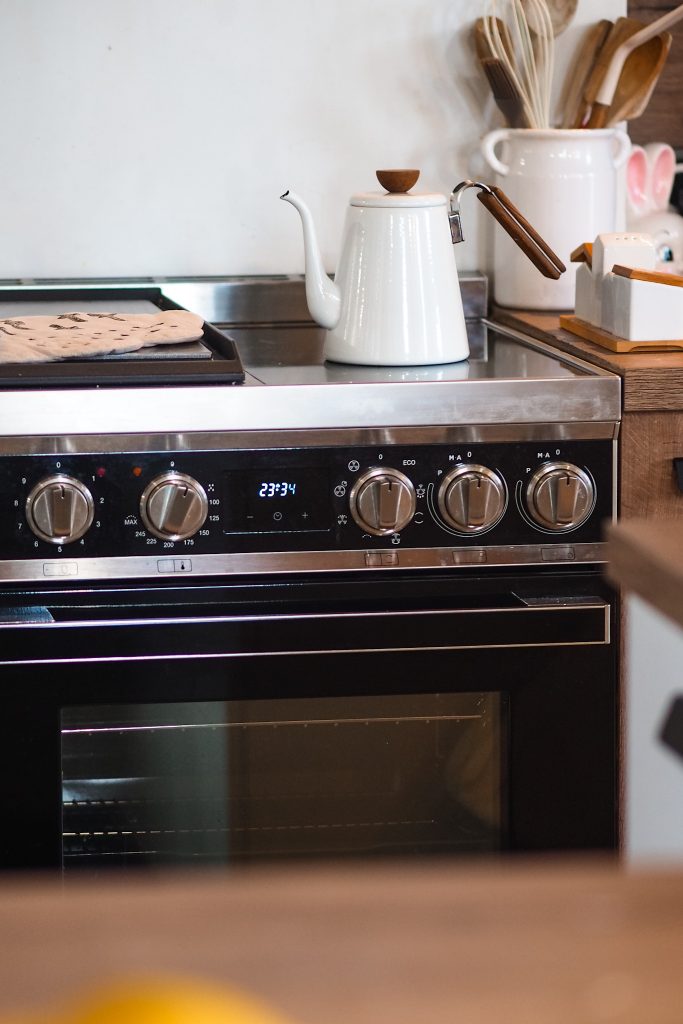 piano-cuisson-cuisine-milk-and-fabric.j