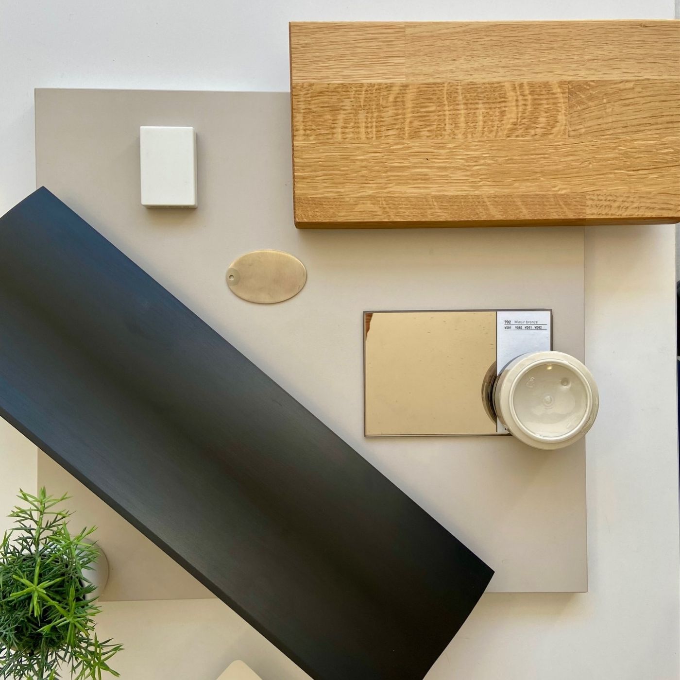 Cuisine design chic et élégante noire et blanche