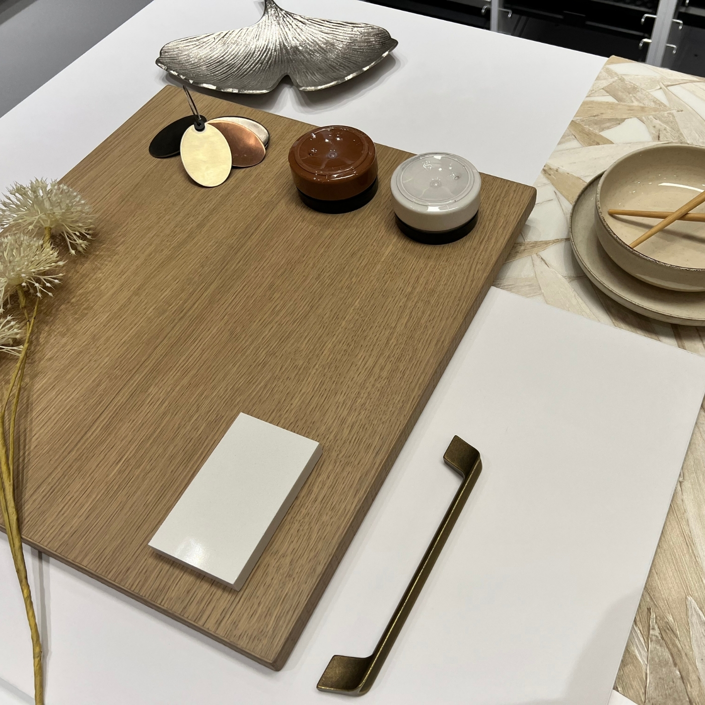 CUISINE MODERNE SCANDINAVE SOBRE ET MINIMALISTE