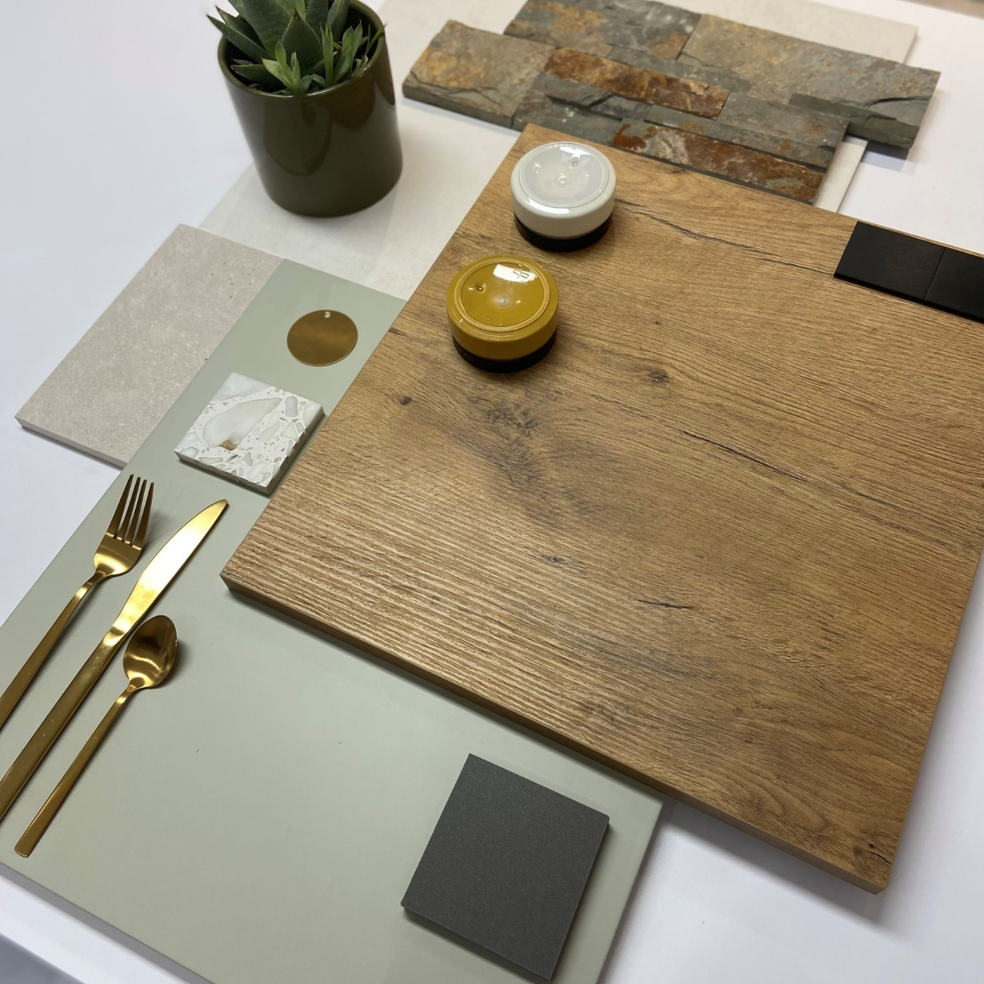 CUISINE BOIS ET CERAMIQUE CAMPAGNE CHIC