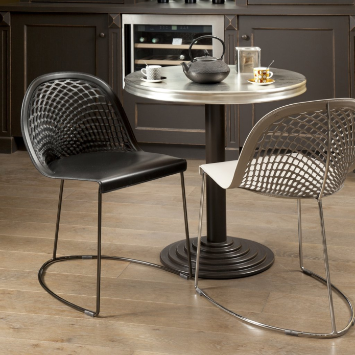 chaise-cuir-veritable-gily-noir-structure-nickel-noir 1