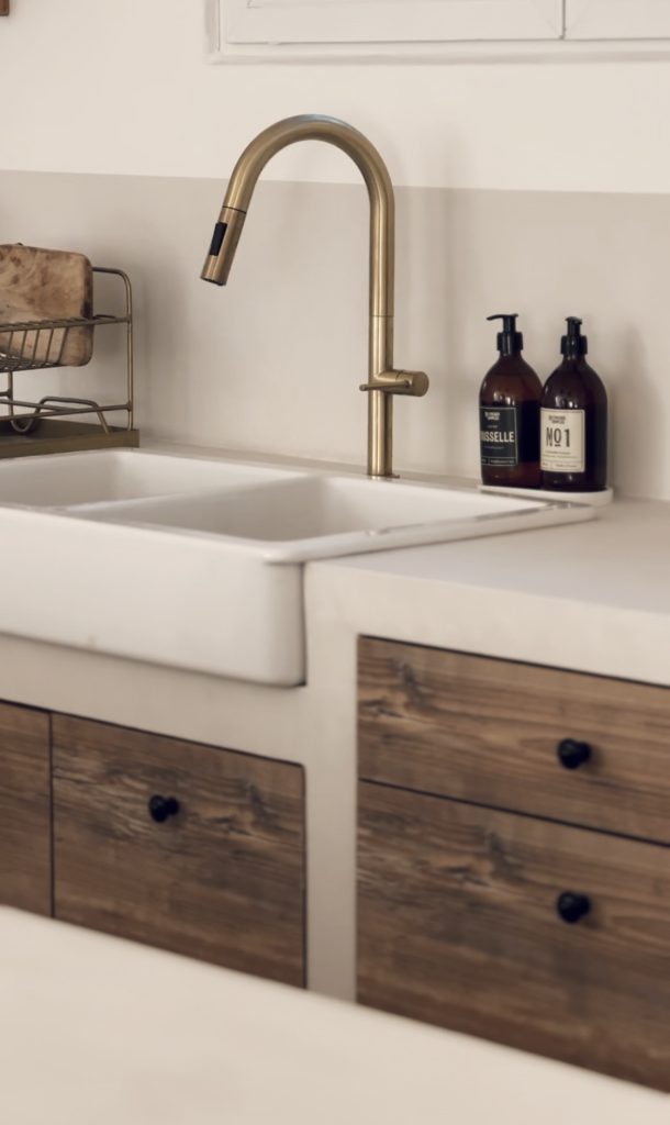 evier-blanc-cuisine-campagne-chic