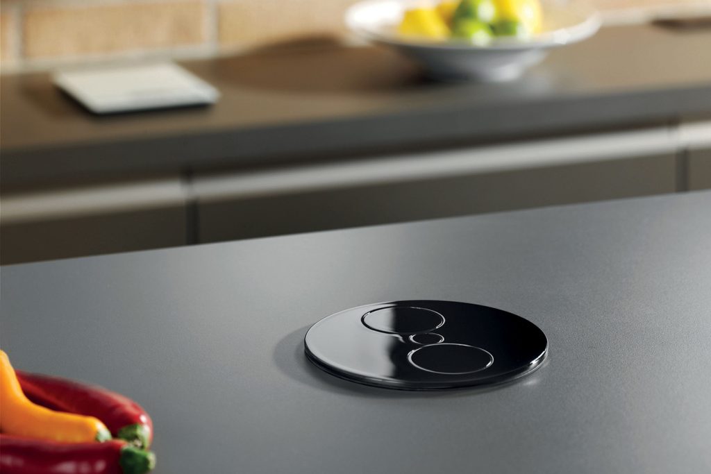 plan-travail-noir-mat-luisina