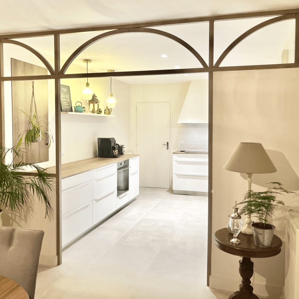 cuisine-ergonomique-design-blanche-laval