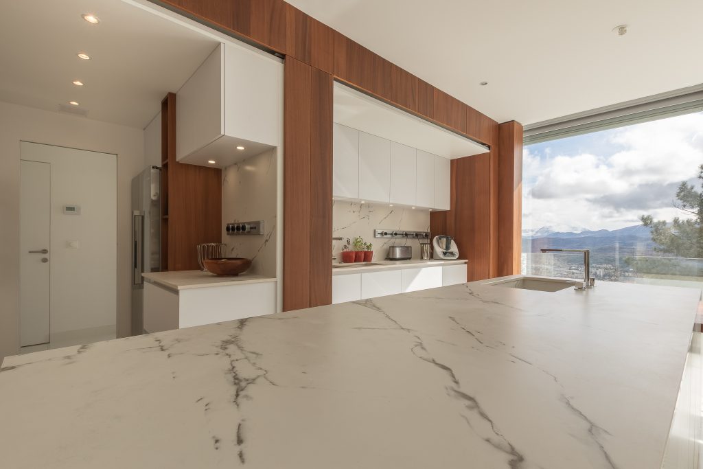 ilot-central-marbre-design