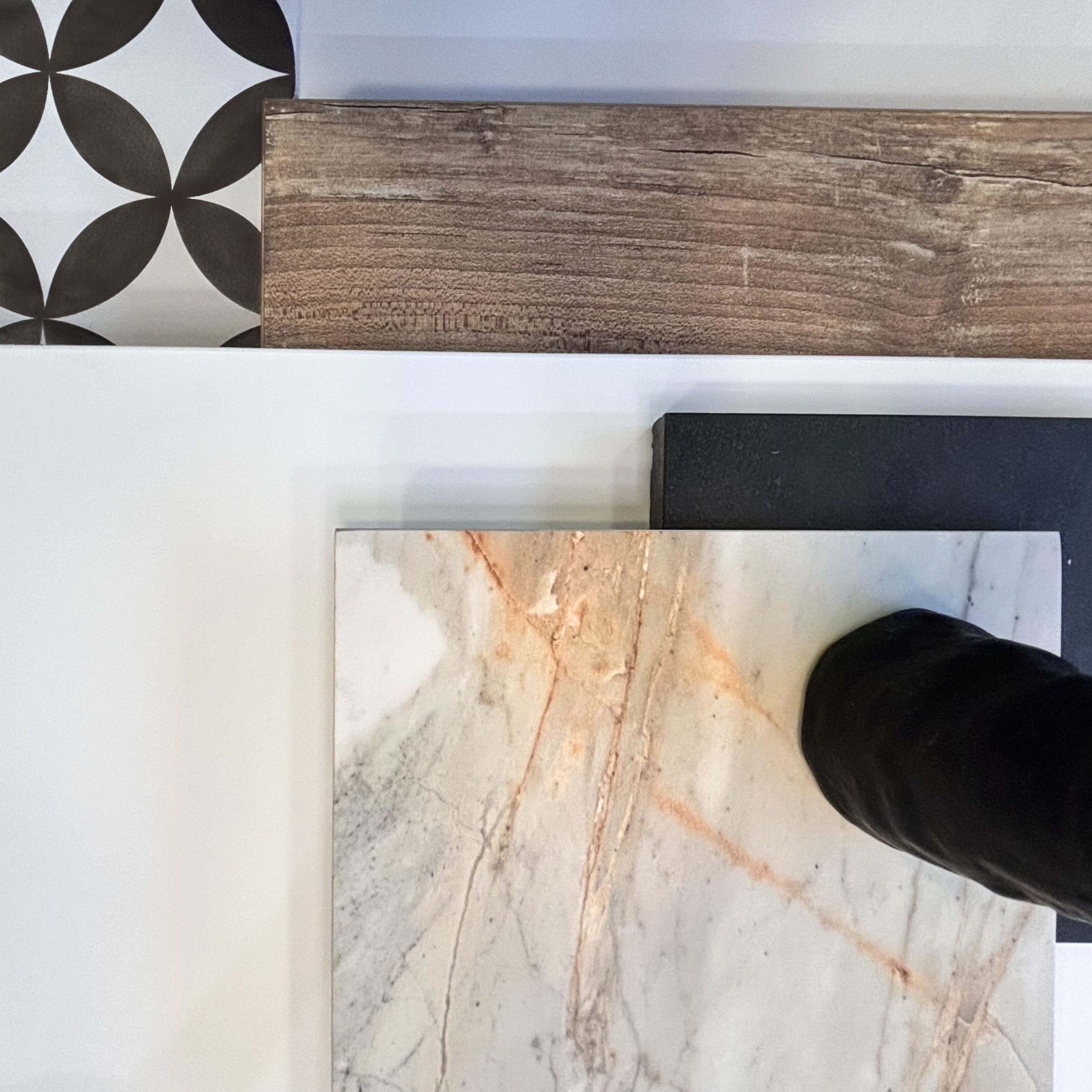 Cuisine moderne et élégante effet marbre