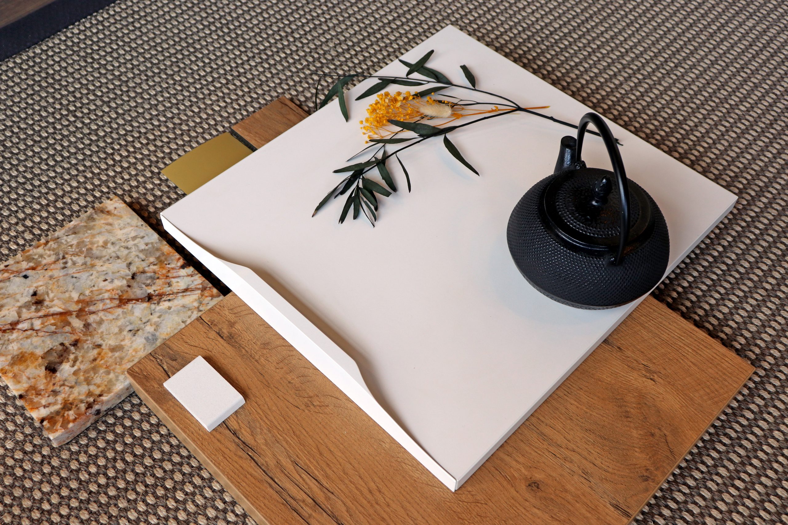 Cuisine scandinave épurée blanche et décor bois