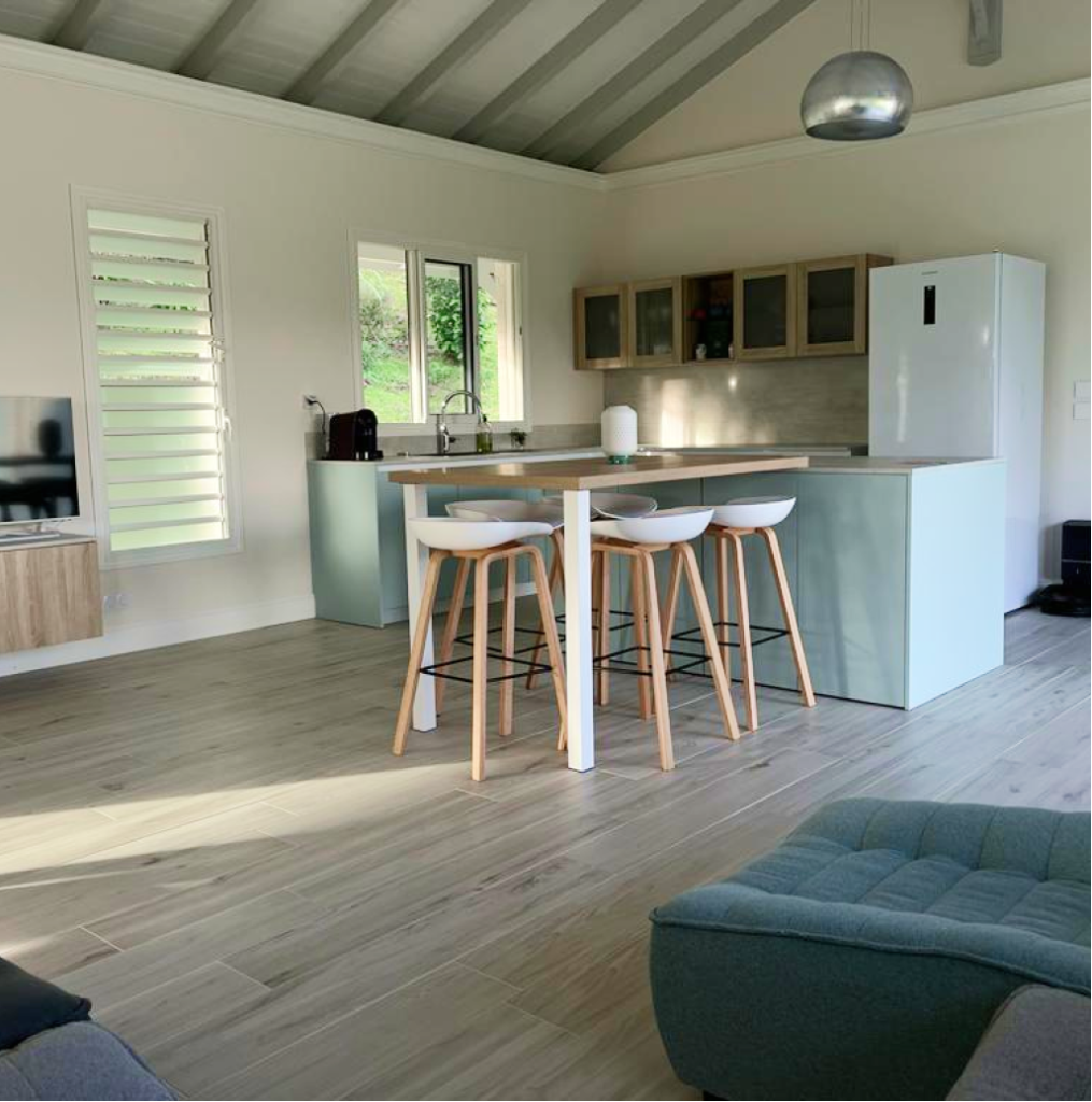 cuisine-moderne-style-scandinave-mondeville