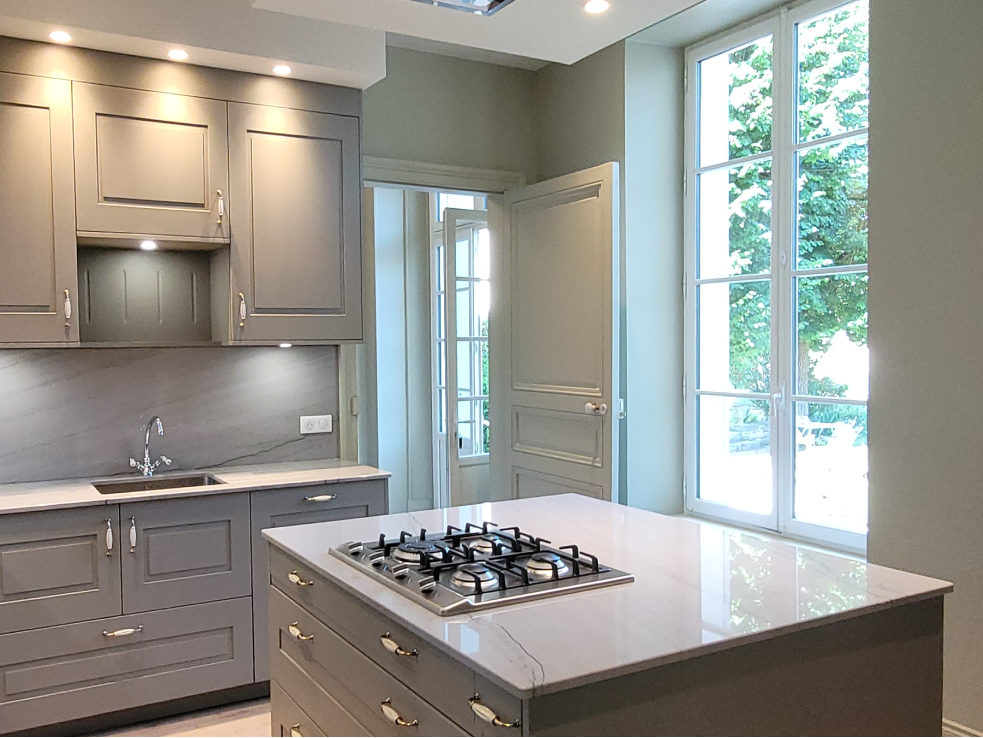 cuisine-equipee-chic-elegante-angouleme