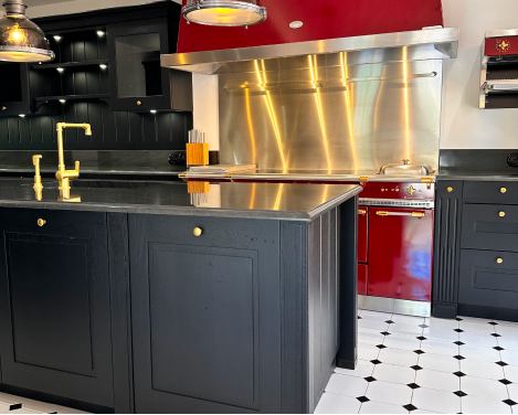 cuisine-industrielle-ilot-central-cannes