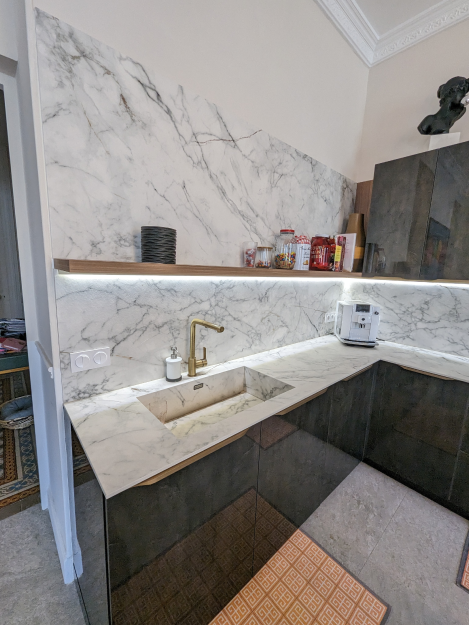 cuisine-plan-de-travail-marbre-antibes