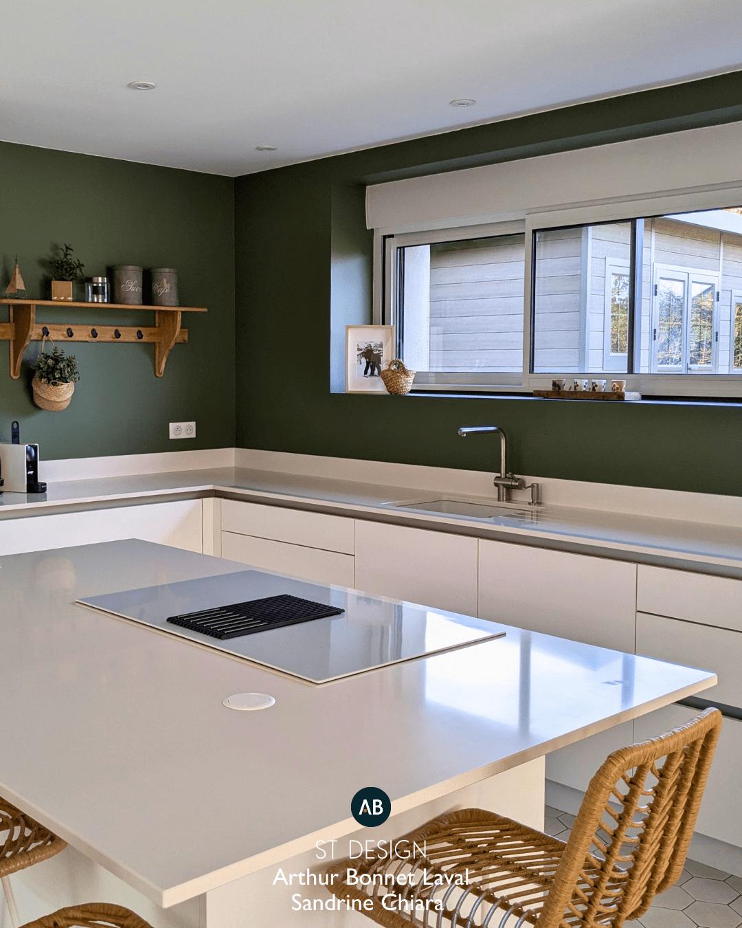 Cuisine graphique noir et effet marbre