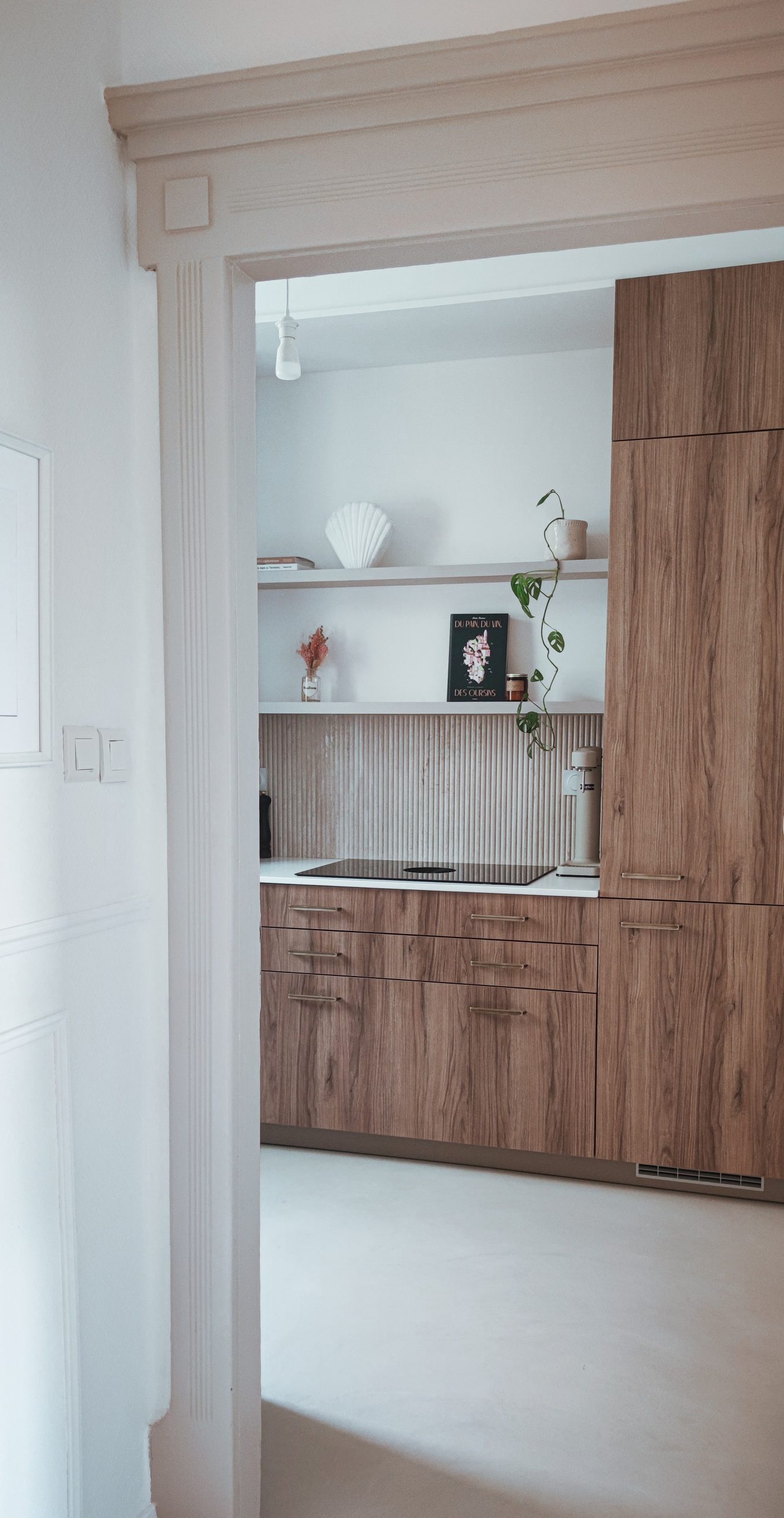 Cuisine naturelle et moderne en bois