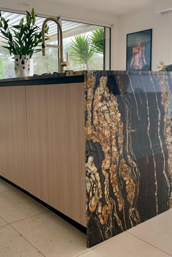 îlot-raffiné-sans poignée-arthur-bonnet-cannes