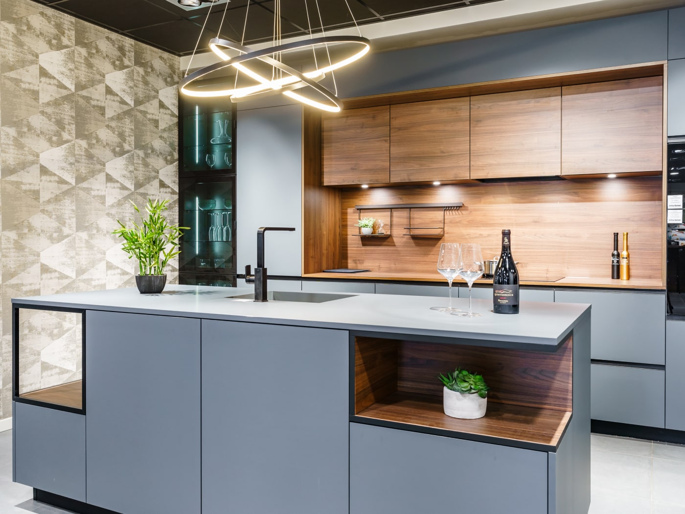 cuisine-moderne-grise-bois-thionville-arthur-bonnet