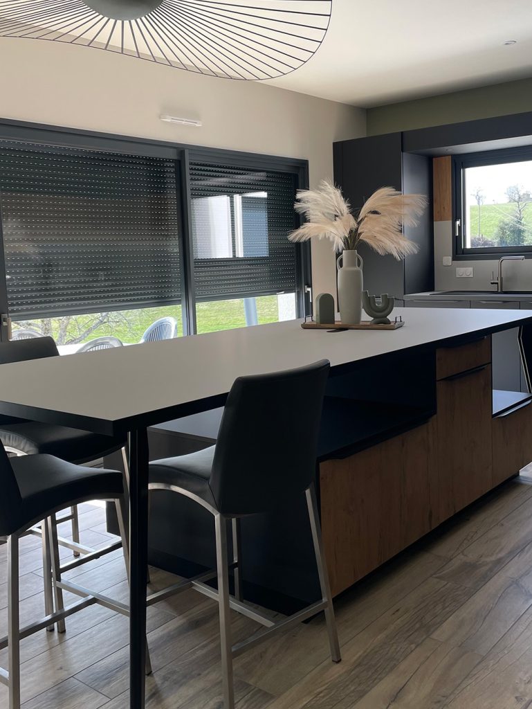 ilot-destructuré-coin-repas-Arthur-bonnet-Rodez