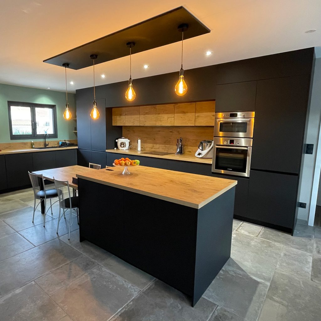 îlot-table-conviviale-cuisiniste-cadre-design-arthur-bonnet-béziers