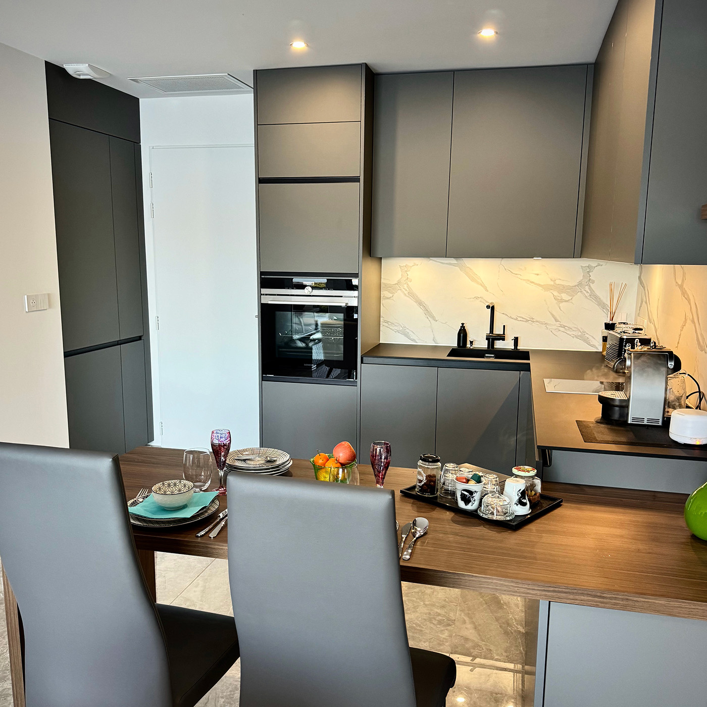 Cuisine avec coin repas