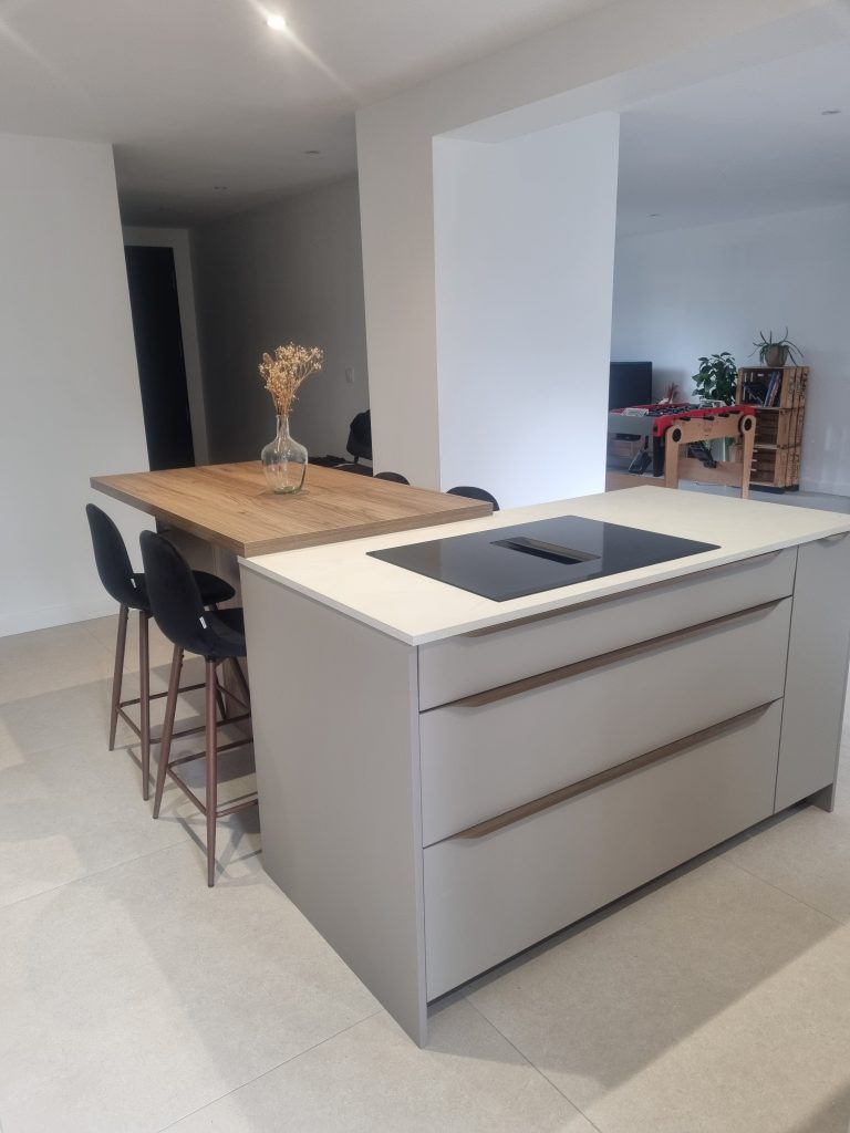 ilot-central-coin-bar-cuisine-arthur-bonnet-nimes