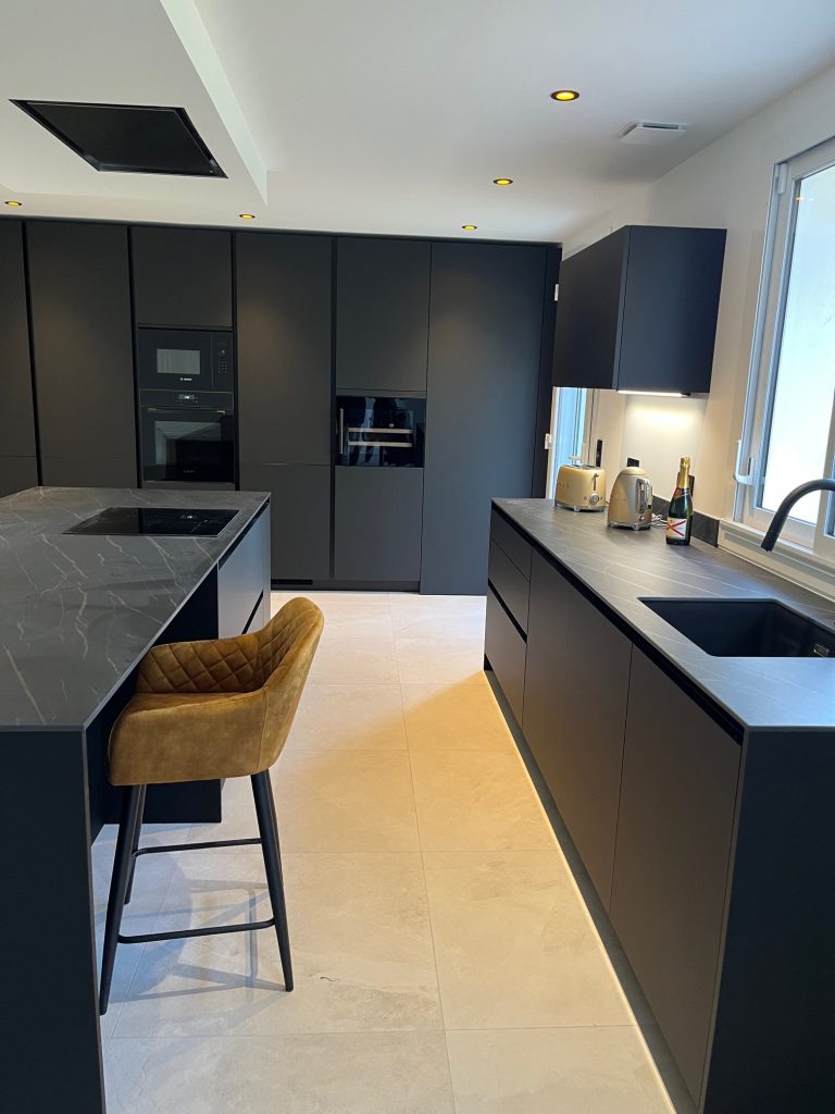 porte-derobee-cuisine-arthur-bonnet-versailles